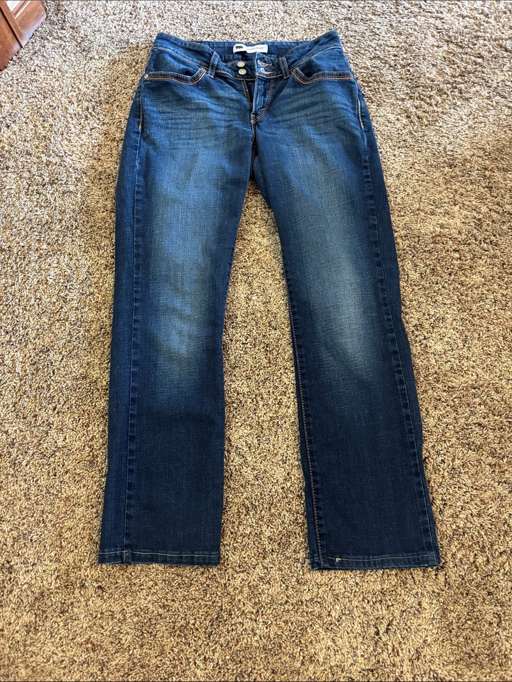Levi's 529 Women's curvy Straight Leg Jeans in Dark Blue